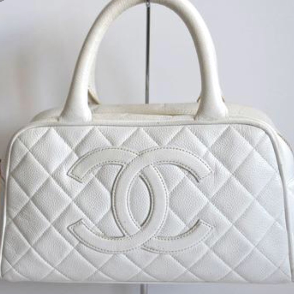 Chanel Mini White Quilted Caviar CC Tote Bag - Picture 2 of 8